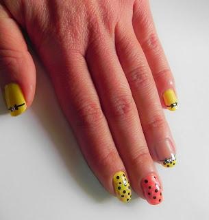 Look Special, a cuatro bandas