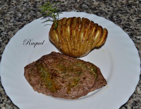 Bistec de Ternera con Guarnición de Patata Haselback