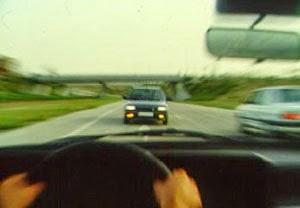 EN DIRECCIÓN CONTRARIA