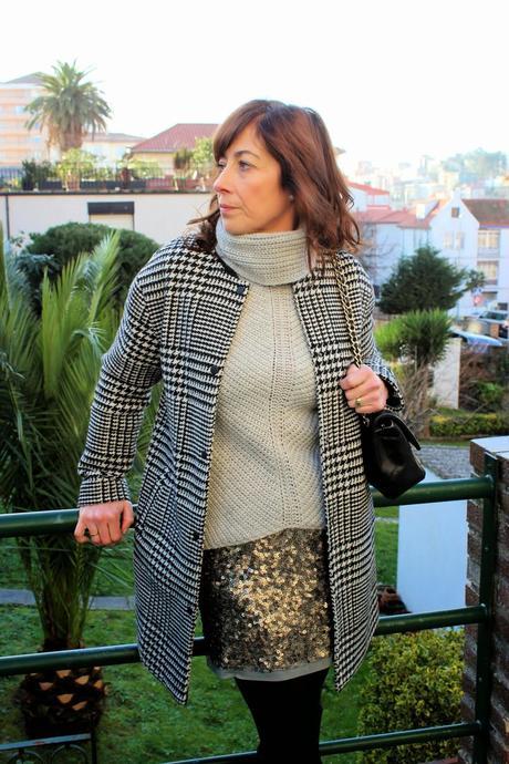 MIS LOOKS - PUNTO Y PAILETTES MIS LOOKS - PUNTO Y PAILETTES