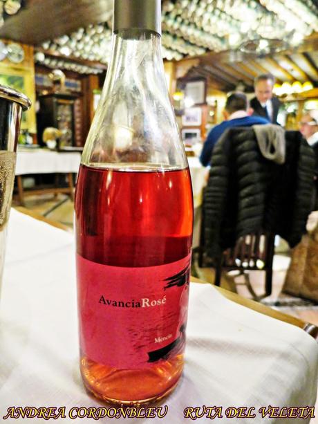 SALIENDO POR GRANADA. MENÚ MARIDAJE: RUTA DEL VELETA