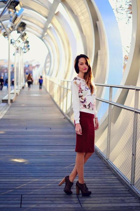 TENDENCIA: FALDA LÁPIZ BURGUNDY