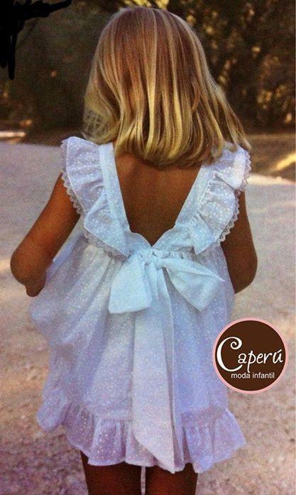 ES UNA VERGÜENZA Y BLANCO ES UNA VERGÜENZA Y BLANCO