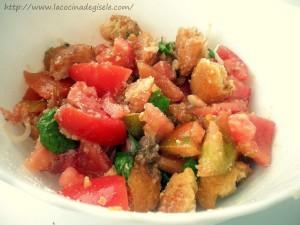 Ensalada Toscana de tomates