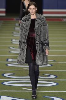 TOMMY HILFIGER Ready-To-Wear NYFW Otoño 2015