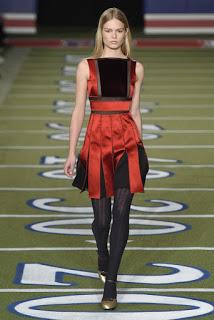 TOMMY HILFIGER Ready-To-Wear NYFW Otoño 2015