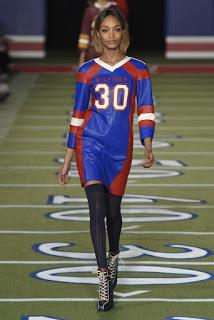 TOMMY HILFIGER Ready-To-Wear NYFW Otoño 2015