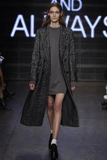 DKNY Ready-To-Wear NYFW Otoño 2015