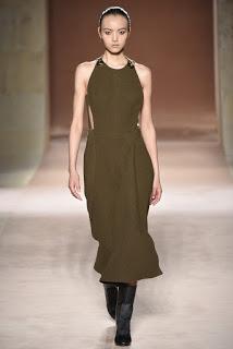 VICTORIA BECKHAM Ready-To-Wear NYFW Otoño 2015