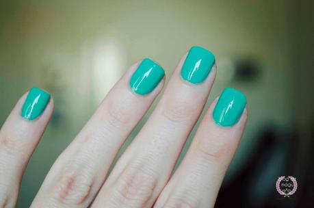 ♔ Manimonday - Un verde COOL / Nail Art ❀