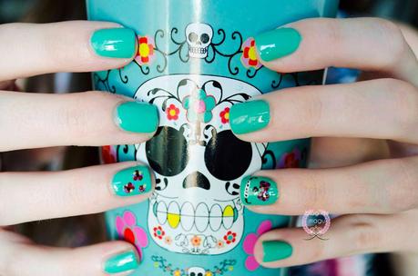 ♔ Manimonday - Un verde COOL / Nail Art ❀