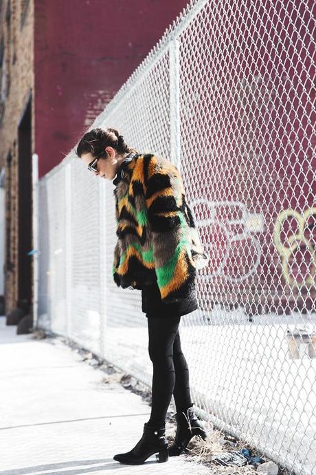 Faux_Fur_coat-Custo_Barcelona-Suede_Skirt-Booties-Collage_VIntage-Street_style-NYFW-New_York_Fashion_Week-17