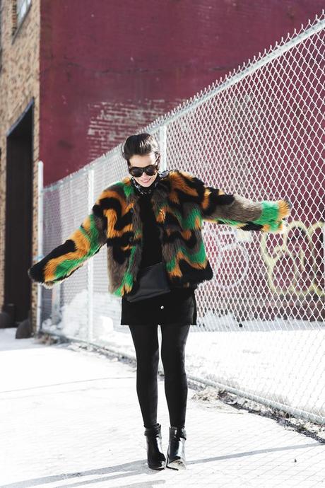 Faux_Fur_coat-Custo_Barcelona-Suede_Skirt-Booties-Collage_VIntage-Street_style-NYFW-New_York_Fashion_Week-14+