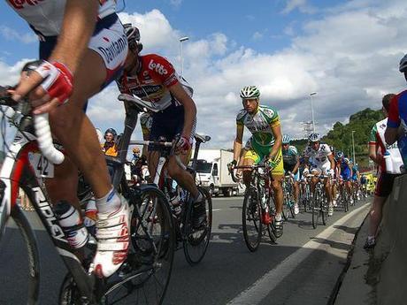 Cómo evitar lesiones en el ciclismo