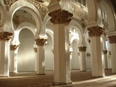 Y la Basílica romana se adecuó para servir al culto sefardí