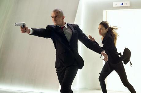 El tráiler en español de 'Hitman: Agente 47' pinta raro