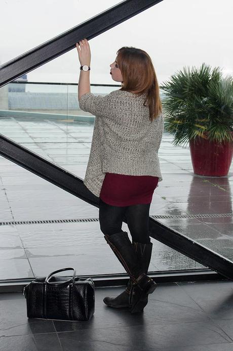 Look lady with Daniel Wellington watch