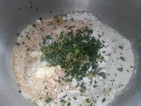 PAN DE AJO Y AVENA EN 60 MINUTOS