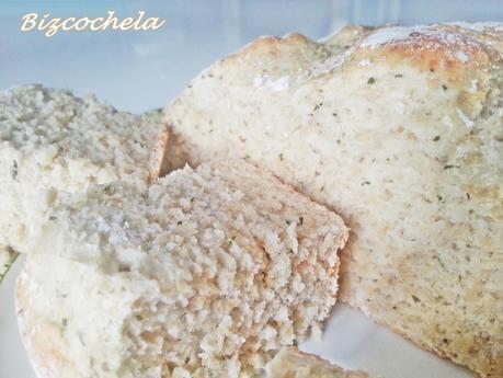 PAN DE AJO Y AVENA EN 60 MINUTOS