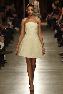 OSCAR DE LA RENTA Ready-To-Wear NYFW Otoño 2015