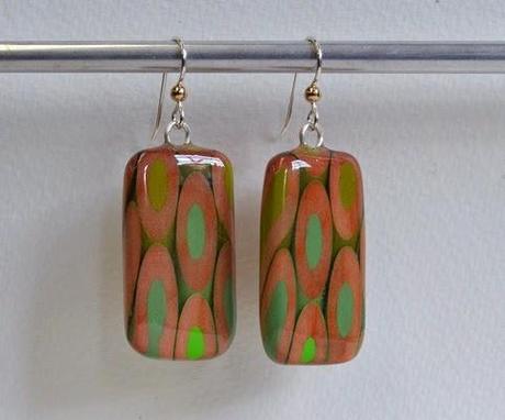 Pendientes de lapiceros de Jennifer Maestre