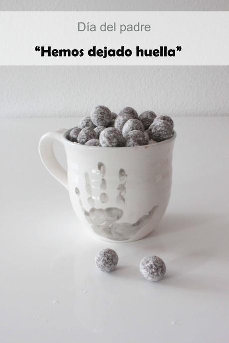 Taza para papá paso a paso taza_hemosdejadohuella_mamiclic_principal