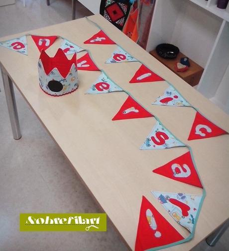 DECORACIÓN CUMPLEAÑOS: CORONA Y BANDEROLAS DE PATCHWORK PERSONALIZADAS