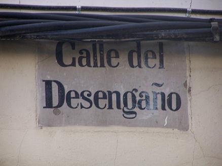 Lejos de la ciudadanía