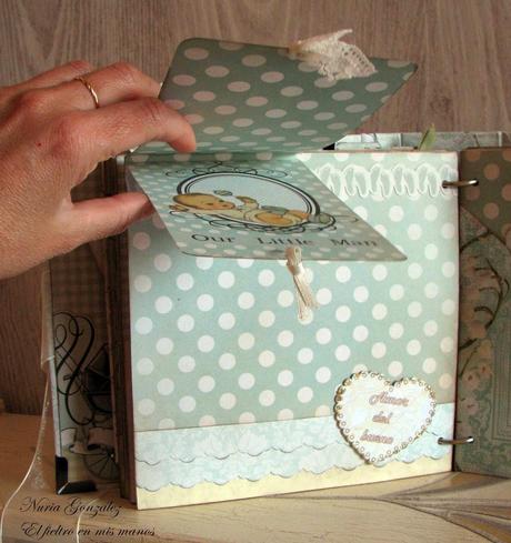 Álbum de bebe de scrapbook...esperando a Joel