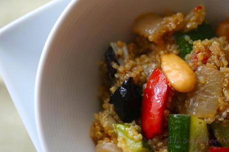 QUINOA CON VERDURAS Y FRUTOS SECOS: