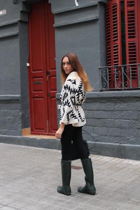 BAD WEATHER, HUNTER BOOTS