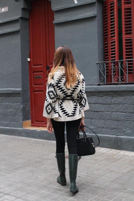 BAD WEATHER, HUNTER BOOTS