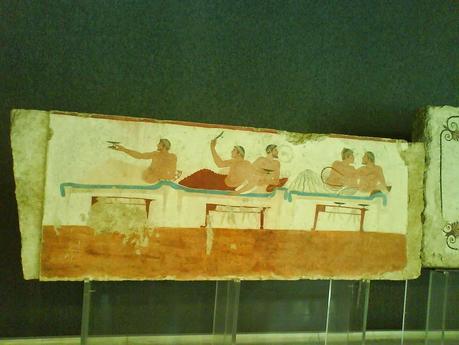 CRÓNICA HELENA Por Azulenca Había un rey con una pelucona...