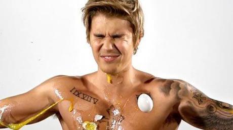 Justin Bieber huevos