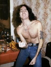 35 años sin Bon Scott.