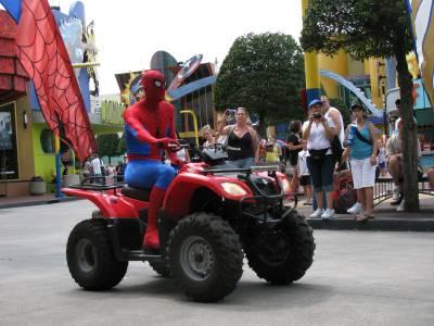 LA ATRACCIÓN DE SPIDER-MAN EN MARVEL SUPER HERO ISLAND