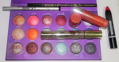 Ahumado naranja para una propuesta algo gris (Look, Outfit y manicura)