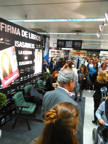 BLOGSSIPGIRL HA ESTADO ALLÍ: PRESENTACIÓN DEL LIBRO 