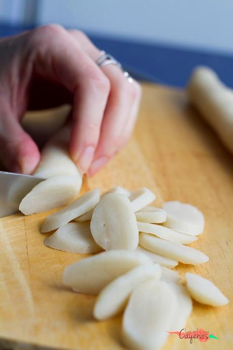 Sopa de pastel de arroz - Tteokguk 떡국
