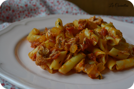 Macarrones con atun de lata