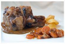 Rabo de toro estofado