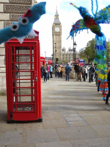 Yo a Londres y tú a la corchera