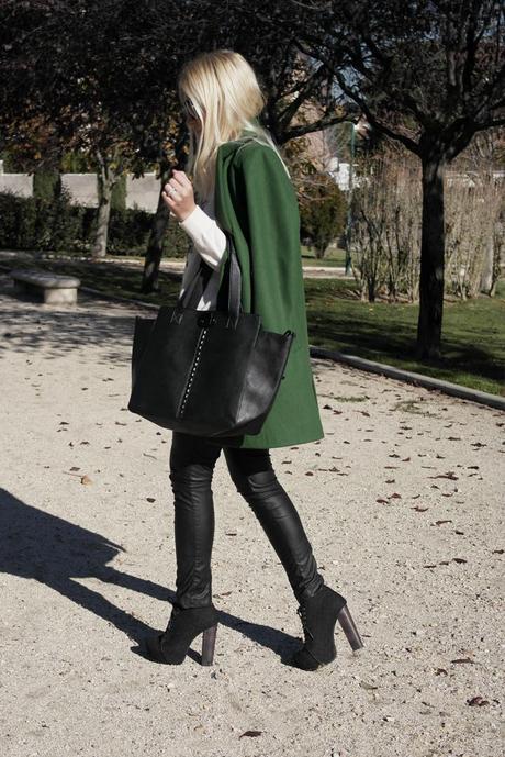 MUST-HAVE: COLOR COAT