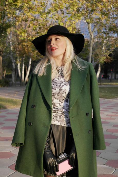 MUST-HAVE: COLOR COAT