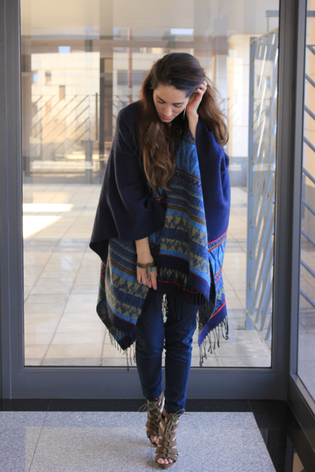 Image and video hosting by TinyPic