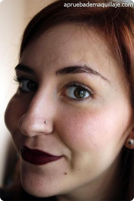 Look con productos de la colección Majestic Beauty de Artdeco