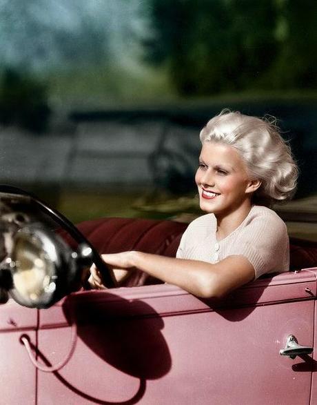 San Viernes inspeccionando