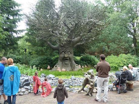 Parque temático De Efteling (Imagen de bienvenidosalilliput.com) Parque temático De Efteling