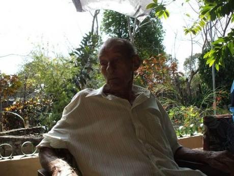 #Cuba #Historia Conociendo a Polo el Capitán descalzo