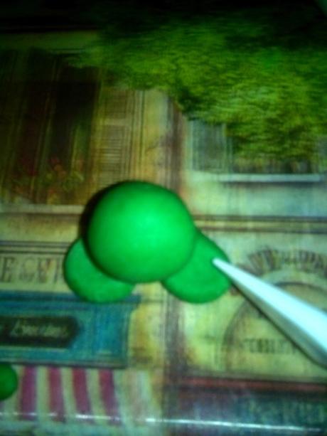 Paso a paso ranita de fondant